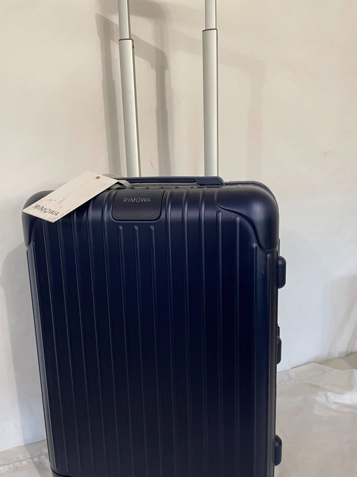 RIMOWA Essential Cabin Luggage - Matte_blue